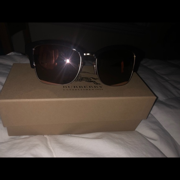 Burberry Sunglasses